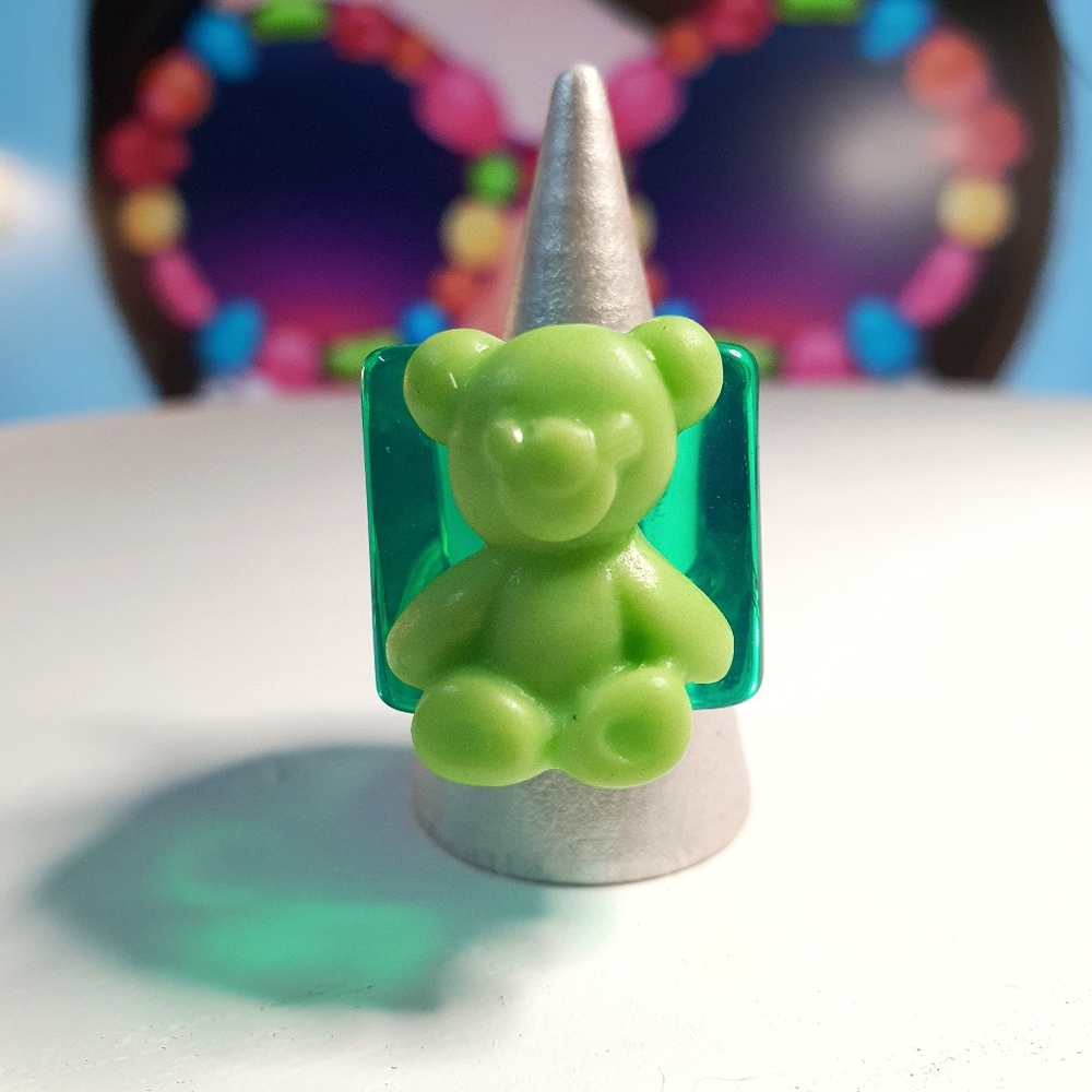 Clear Green Resin Teddy Bear Ring Size 6